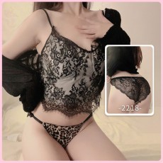 【情趣内衣】蜜恪 蕾丝透明臀内裤豹纹2218