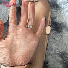 【情趣内衣】蜜恪手撕丝袜连裤袜 5211